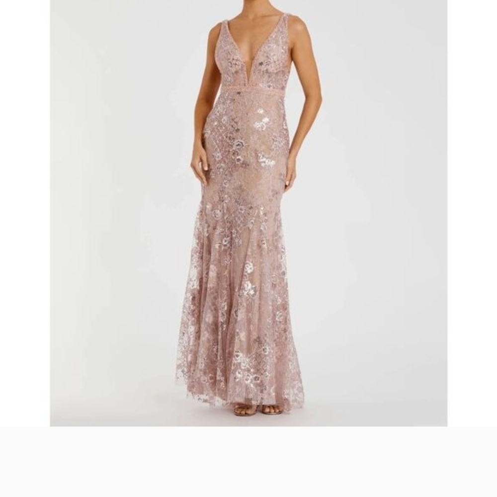 Mac Duggal Blush Lace Maxi Dress Embroidered, Sequin Size 6